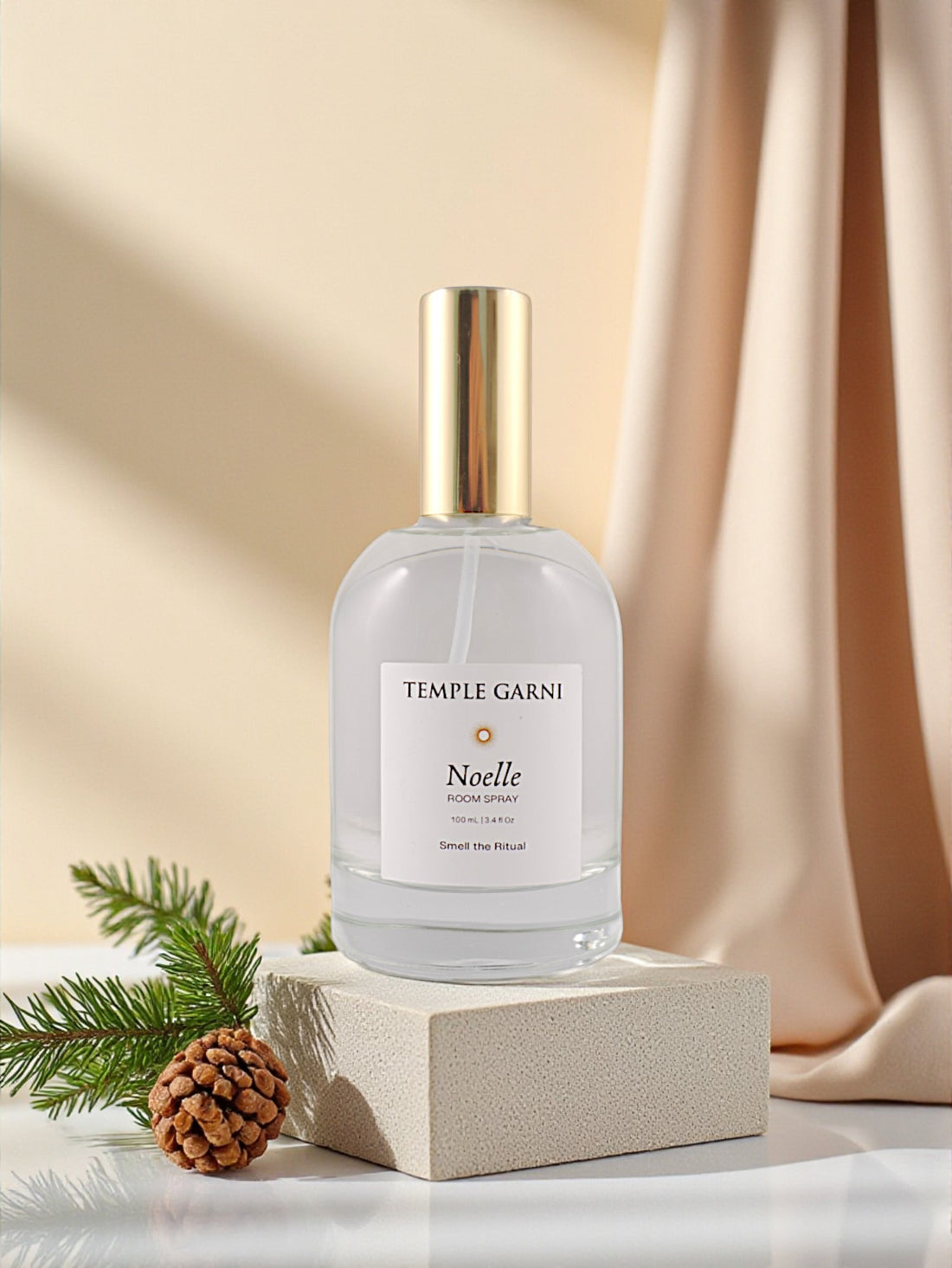 NOELLE ROOM SPRAY - A Scented Ritual for Evergreen Stillness