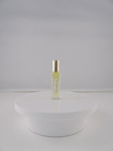 MANDARIN PERFUME OIL · Energized Clarity