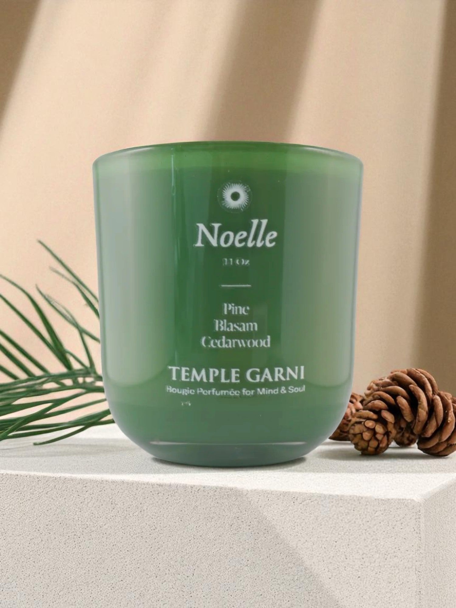 NOELLE CANDLE - A Scented Ritual for Evergreen Stillness